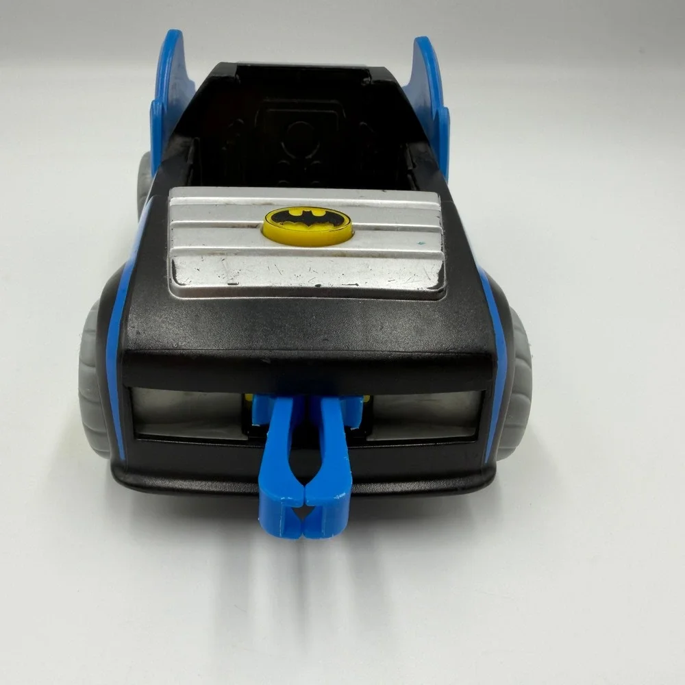 Mattel 2007 Batman Batmobile Toy Car Black‎ Blue M5650 DC Comics Action Vehicle